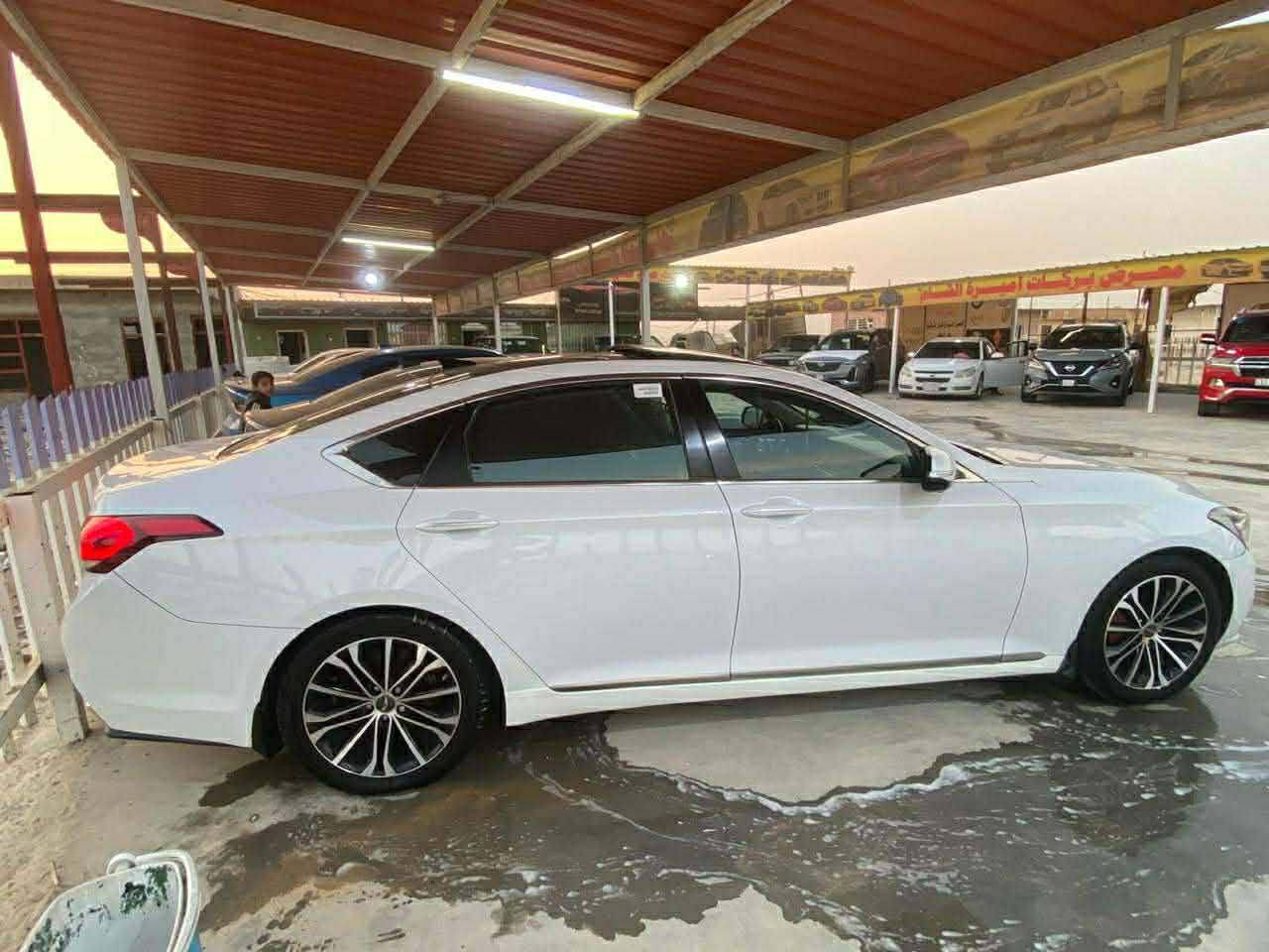 السلام عليكم جنيسيس 16 G80محرك 3800 فول مواصفات بنراما كشنات جلد تبريد تدفئه رادار امامي وخلفي سياقه ذاتيه اشاره ترحيب برده خلفيه فول الفول تحكم ستيرن جهتين شفتات رقم اربيل كفاله عده صبغ البنيد فقط وبيها بارد بسيط سياره جديده بمعنى الكلمه وجاهزه على اخر حبايه تخم تاير تبريد حداديه جاهزه تحويل ثاني يوم السعر 163 وبيها مجال بسيط للستفسار *********** مكانها واسط ناحيه شيخ سعد
