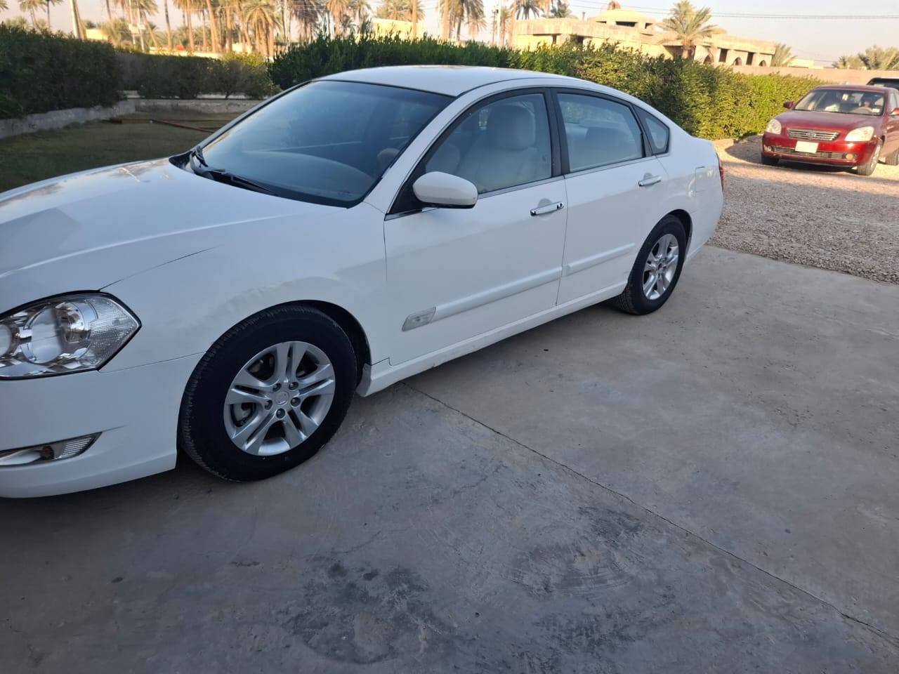 رينو سافران ٢٠١٠
سياره جاهز من كلشي تخم تاير كير مكينه جدد 
بيه ٣ قطع صبغ بدون دواخل
 السعر ٨٥ 
مكان السياره الديوانيه 
للستفسار***********
