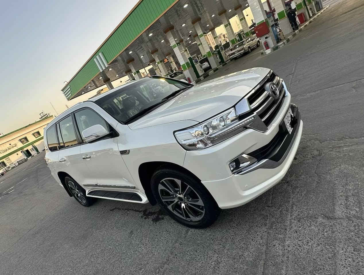 تويتا لاندكروز GXR2020 فول مواصفات بحرينيه مكفوله سنويه اربيل جديده v6
السعر535 ورقة وبيها مجال  

تواصل ع الخاص


**إذا كنت صاحب هذا الإعلان وتريد حذفه لأي سبب، رجاءا أرسل رسالة إلى الدعم الفني**