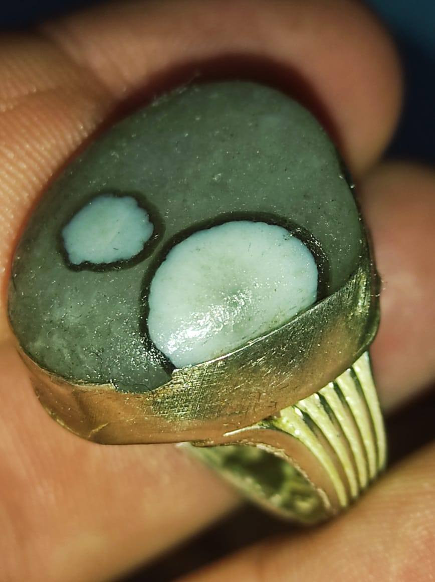 بسم الله
ابيع جوه سعر الفضه 
٢٥ الف قفل 
عطف قديم مشكول 
مع سليماني خام 
***********واتساب
