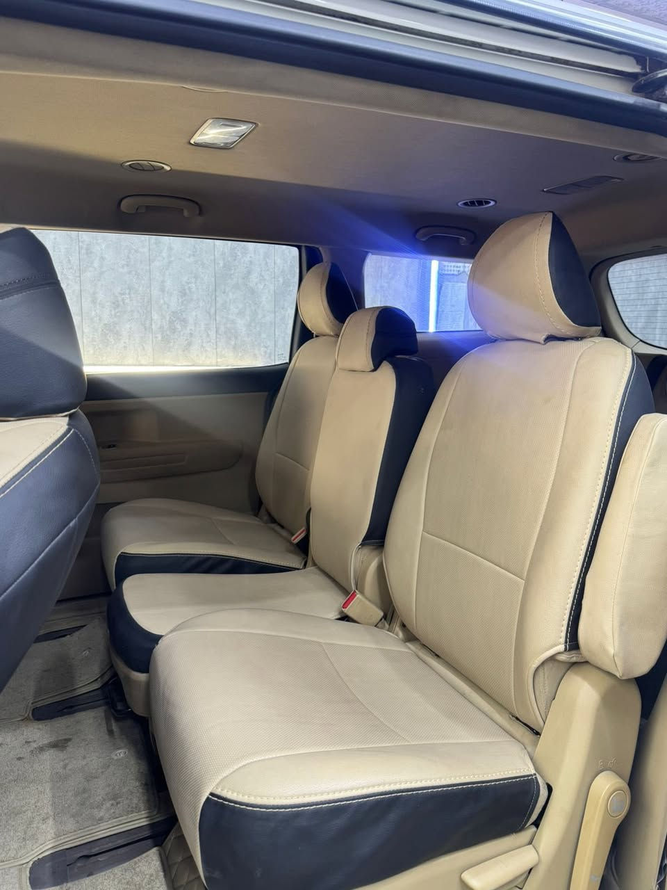 مكفوله ماشيه 200الف سياره عل وضع البلاد

موصفات عاديه سياره حلوه وجاهزه

 تخم تاير حداديه كير مكينه كفاله السعر 220 وبيها مجال قليل الرقم ***********‬‏
