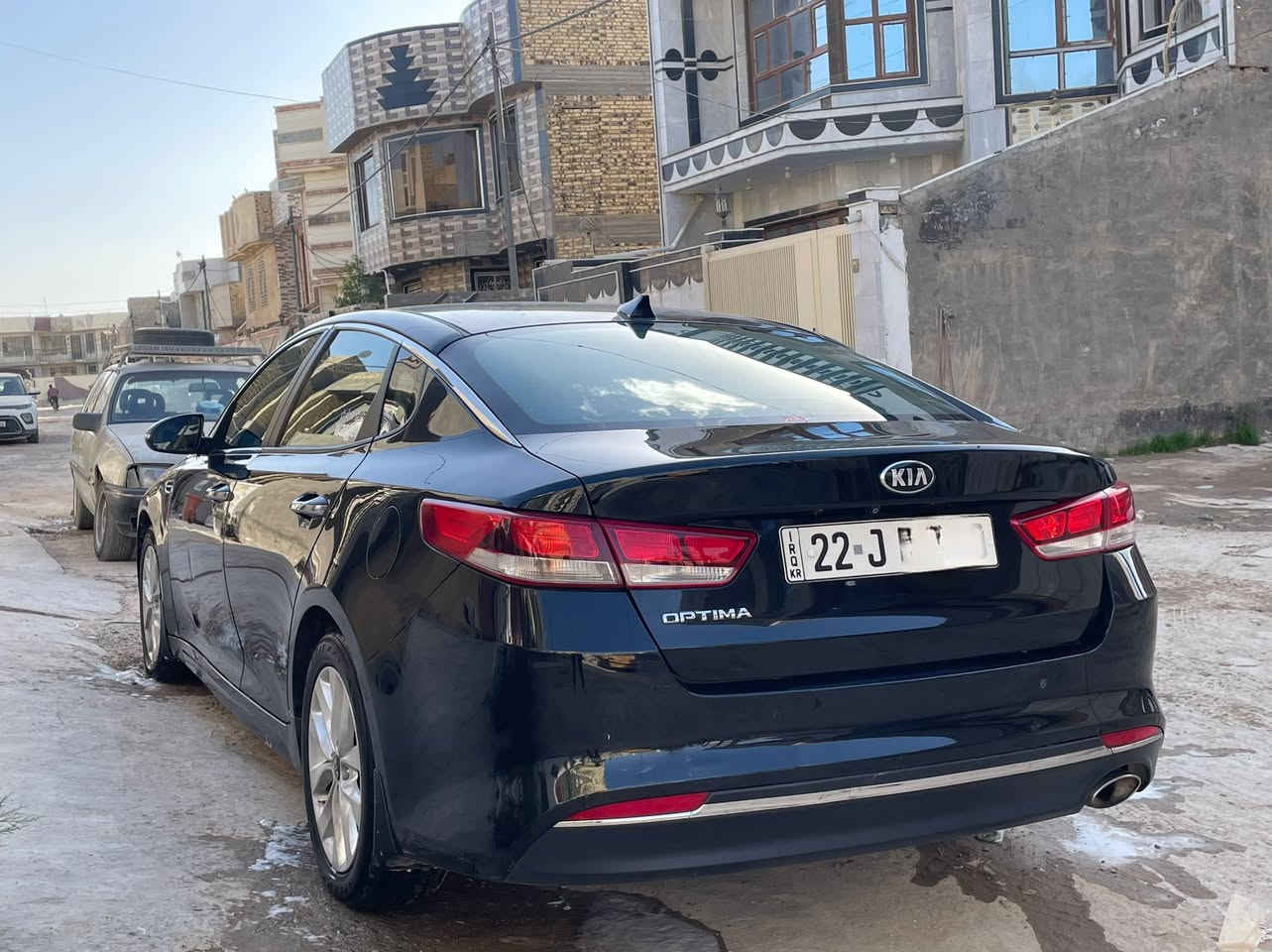 للبيع اوبتما 2018 امريكي حادثها ربع البنيد فقط بدون دواخل بدون ايرباك السياره فول موصفات ماعدا بنروما بصمه / كشن كهرباء /رادار جانبي / كشنات تدفئه تبريد /كأمره خلفيه مكينه 2400 مامفتوحه سياره جاهزه اي نقص مابيها 
سعرها 120 وبيها مجال 
***********
