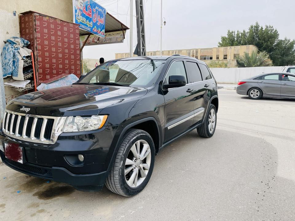 سلام عليكم للبيع جيب ٢٠١٣ سياره جاهزه من كلشي كصه بجم جديده ومابيه نقص احلا من الصور مكانه ناصريه*********** السعر ٦٨ وبيه مجال بسيط كلش
