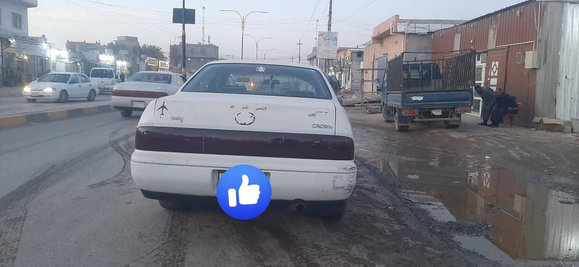 بطه للبيع ويرهم مراوس
 
كير محرك شرط ابلادي 2500    

غرفتها حيل حلوه 

جاهزة للاخير 

تخم تاير جديد

رقم ألماني 

كهربائيات كلها شغاله

الكشر شوف العين  

مكان السيارة صلاح الدين   (  الشرقاط )

هـــ ‏‪***********
