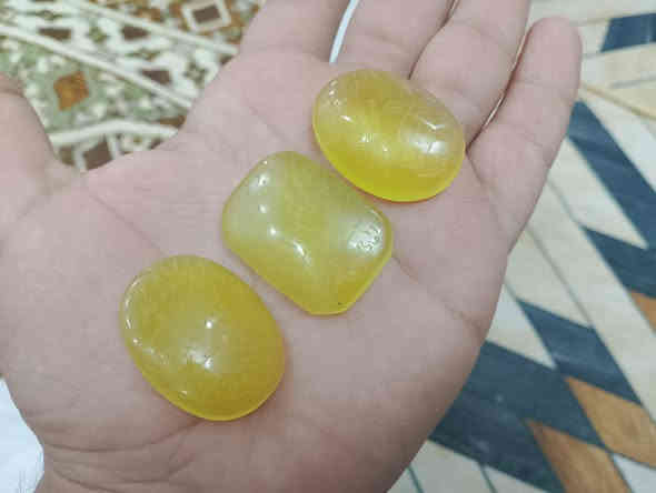 يا الله سلام عليكم اخوان متوفر حجر شرف الشمس فصوص محابس متوفر جميع الاحجام 
منقوش من جهتين طلسم شرف الشمس و طلسم الشفاء و ايات الشفاء و آيات الحفظ
متوفر خدمه توصيل جميع محافظات العراق 🚚
للاستفسار مراسله الصفحه او الاتصال على الرقم ***********
