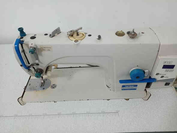 السلام عليكم
مكينة خياطة رجالية برذر
الماطور كاتم وبي لامس تشغيل
رقم التواصل ***********
