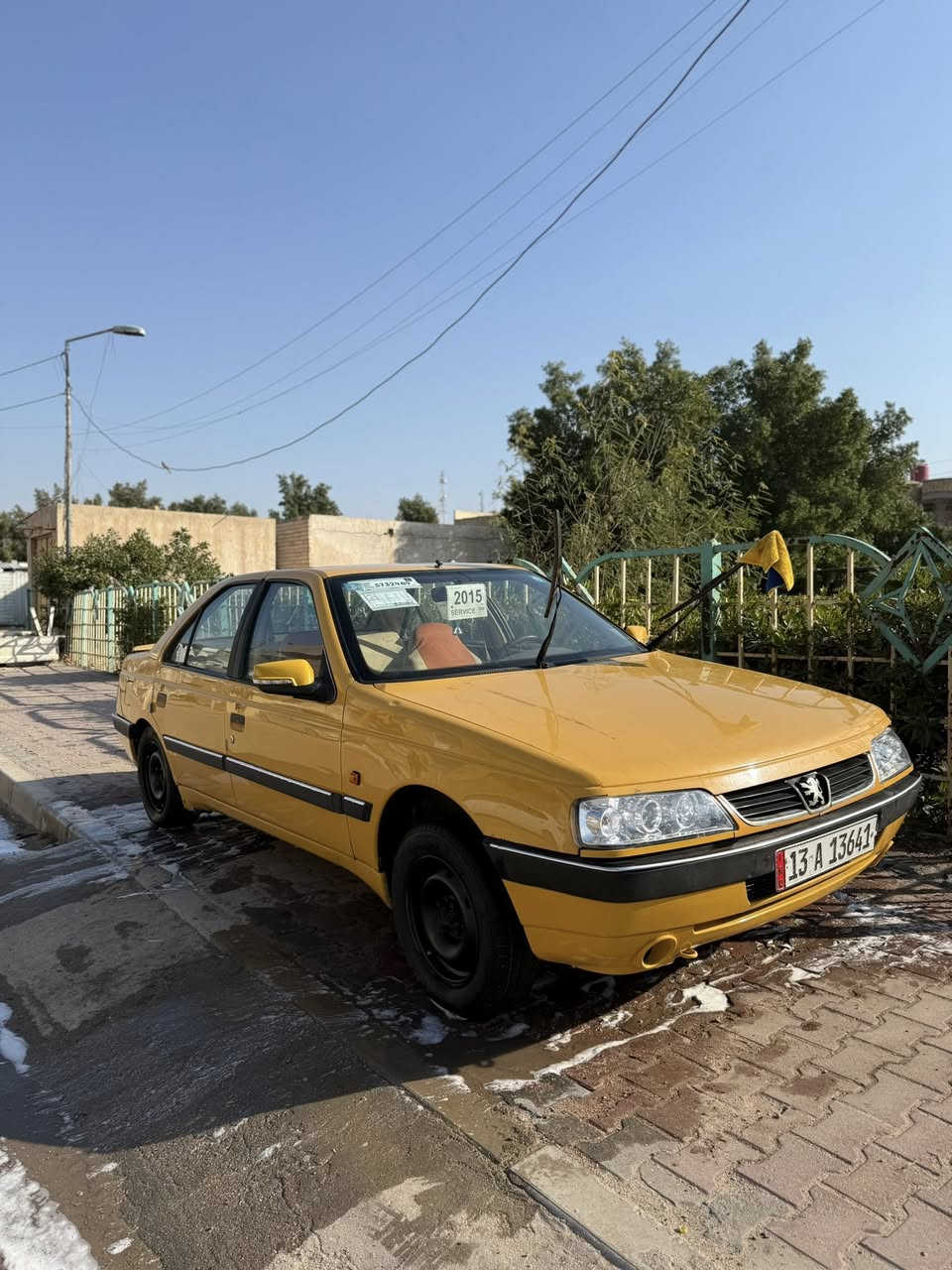 السلام عليكم بيجو 405  موديل 2015 كفاله عامه فقط دوس وهلالات فقط معمرات مكان السياره العماره ***********
