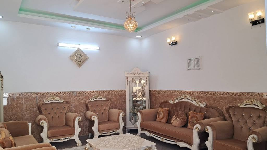 خستنەڕوو
خانوو 150 مەتر  شەقامی 15 مەتری و حدیقە  بۆ فرۆشتن لە گەڕەکی کوردستان
 100  مەتری پشت بەنزیخانەی کوردستان 
بۆ زانینی نرخ ژمارە 2 لە کۆمێنت بنووسە 
یان پەیوەندیمانپێەوە بکەن
*********** 
عقارات کۆشکی ژیان أربيل, العراق
