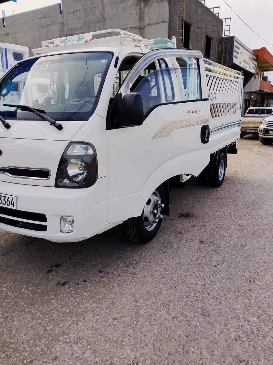 السلام علیکم كيا بؤ فرؤشتن 4000ي
موديل 2015 182هزار رويشتيه حقيقي رقم نويه سنوي هتا 2031

مكيني تازه تعمير كرايه تاياي نويه تازه

گریمان دایه شاسی و قپاغ شاسی نه تقیه نرخ 155ورقه كمك مجال رقم

تلفؤن ***********

زين    ***********
