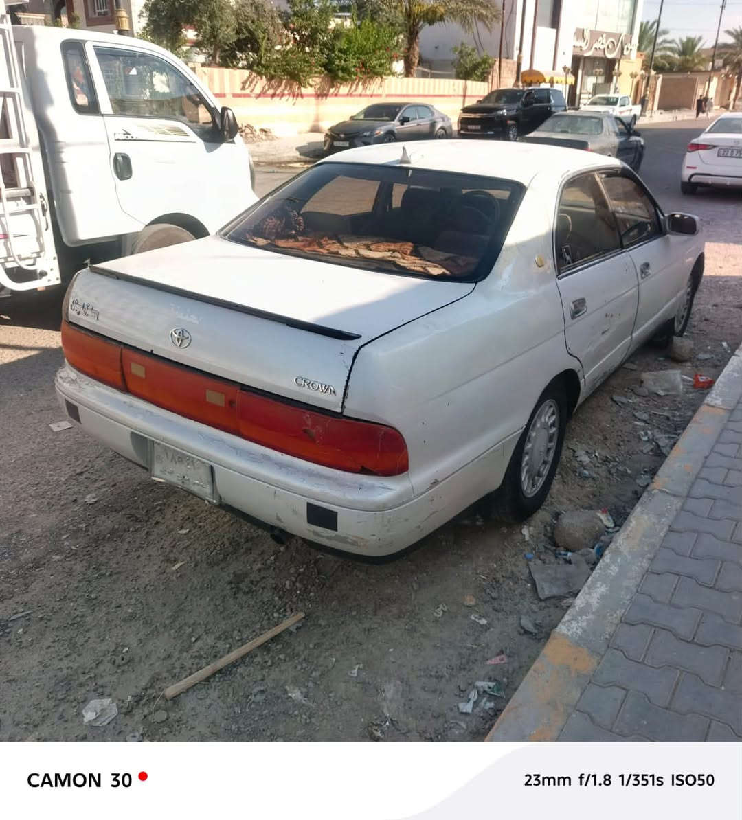 سياره بطه للبيع كير محرك شرط غرفة جديده. كهربائيات كله شغالة .***********
