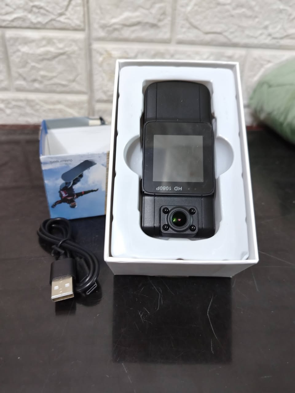 بضاعة أوربية أنسب الأسعار للتواصل واتساب ***********
