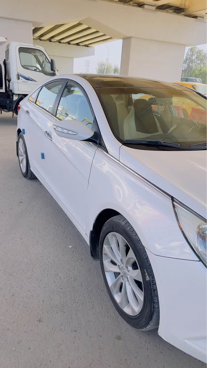 السلام عليكم
سوناتا للبيع
المديل 2011
خليجي 
فول مواصفات 
بنوراما
بصمة
كشن كهرباء
كشنات خزن
شفتات 
اشاير بلمري
مري شفط
كفالة السياره 
رقم انكليزي جديد
السعر 128 وبيها مجال بسيط
العنوان كربلاء
الرقم:*********** كربلاء, العراق
