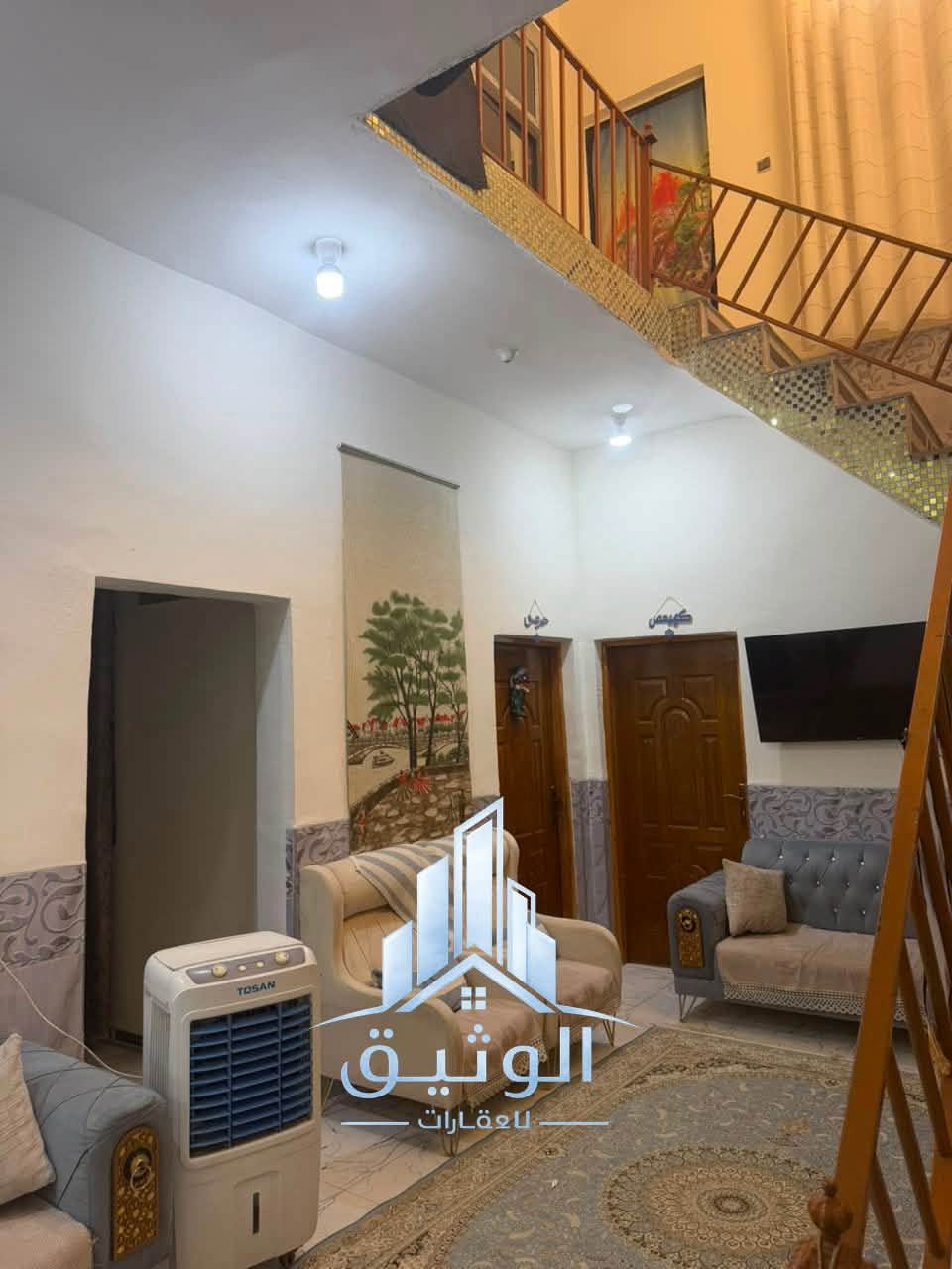 الوثيق للاستثمار العقاري

🏡 للبيع بيت طابقين – حي الأساتذة

📍 المساحة: 200 م²
🛏️ التفاصيل:

* 6 غرف نوم
* صالتان
* غرفة استقبال
* مطبخ
* 3 صحيات

✅ حر (غير مطلوب)

💰 السعر: 220 مليون دينار عراقي قابل للتفاوض

📞 للاستفسار: ***********
سجاد علاء
