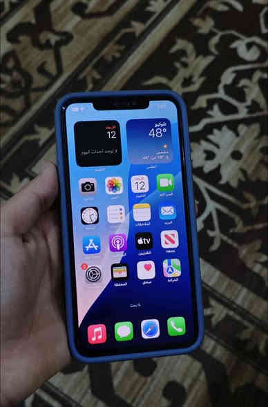 ايفون 11 برو ماكس ذاكرة ٢٥٦ بطارية ١٠٠ مستبدل شاشة اصلية فيس ايدي شغال السعر ٢٧٥ وبي قليل *********** مكاني ديالى هبهب

