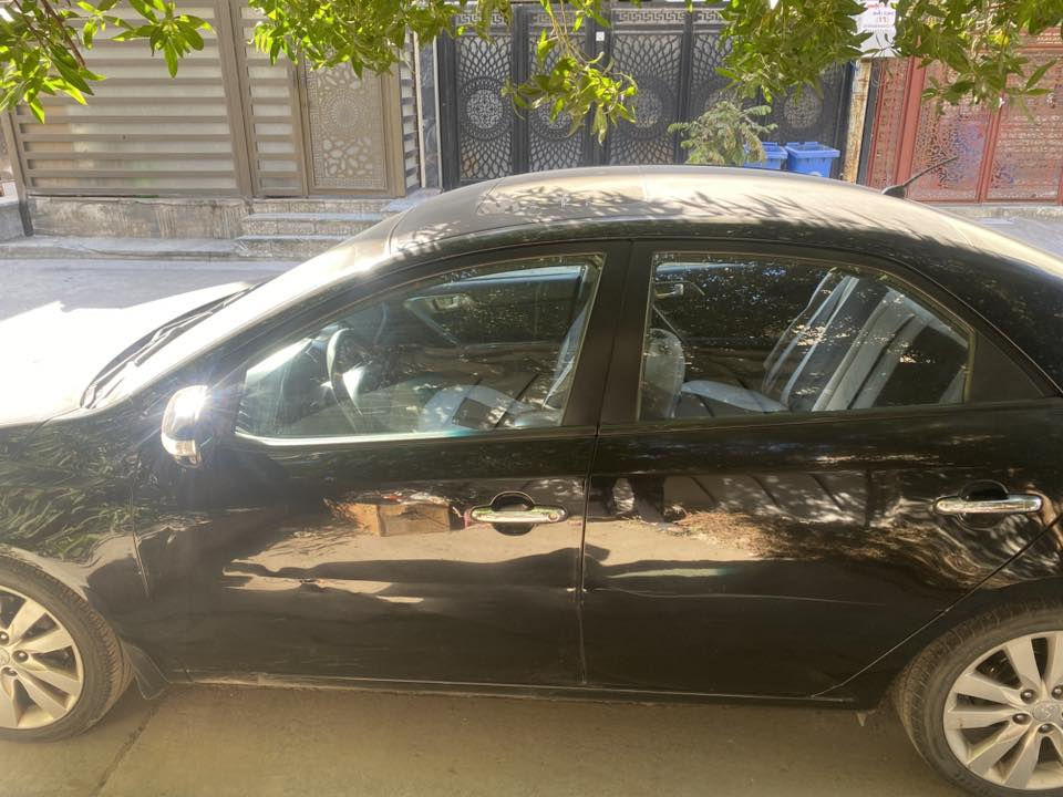 السلام عليكم

كيا سيراتو موديل ٢٠١١ماشيه ٣١٦الف كيلو وليس ميل السياره فول بدون صبغ فقط تكحيل وبيها جراد بلبنيد والقماره

السياره رقمها سليمانيه 

تحكم ستيرن 

فتحه 

مري اشاير 

السياره مابيها اي نقص فقط درايم شفت مكان السياره بغداد الدوره 

للتواصل***********
