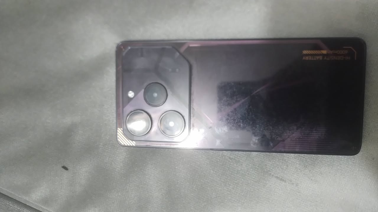 للبيع TECNO POVA 6 ذاكره 256 الرام 16 بطاريه 600 نضافه 90 بدون ملحقات جهاز نضيف وحلو ومكفول ب 190 مكاني نجف شارع الزهور  
   واتس
+964 773 458 7391
