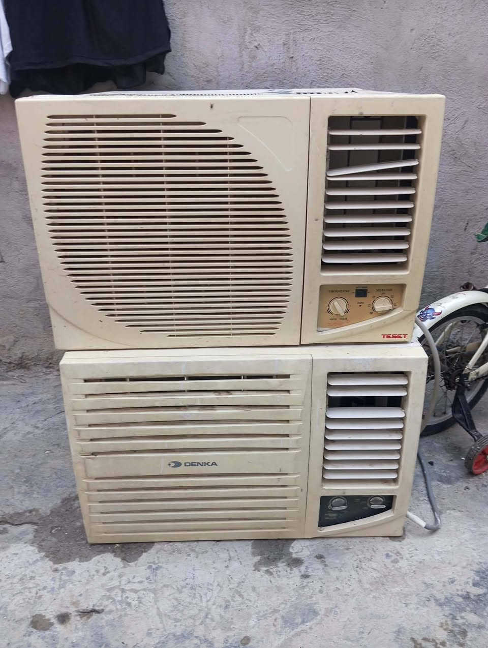 مكيفات عدد 2 للبيع مال بيت نضيفات وشرط الفحص تبريد فول تفحص يله تاخذهن مكانهن كربلاء حي العامل خلف مول الباقر بمسافة 200 متر
‏‪***********‬‏
