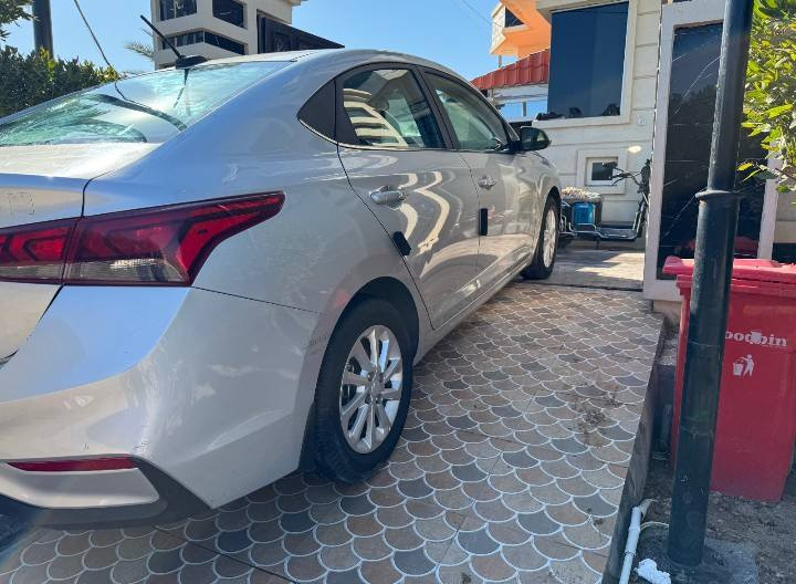 السلام عليكم 
اكسنت موديل 2021 بغداد معوقين وكالة مرورية عامة مطلقة بأسمي ضررها بنيد فقط السعر 110  مكاني الفلوجة  ***********
