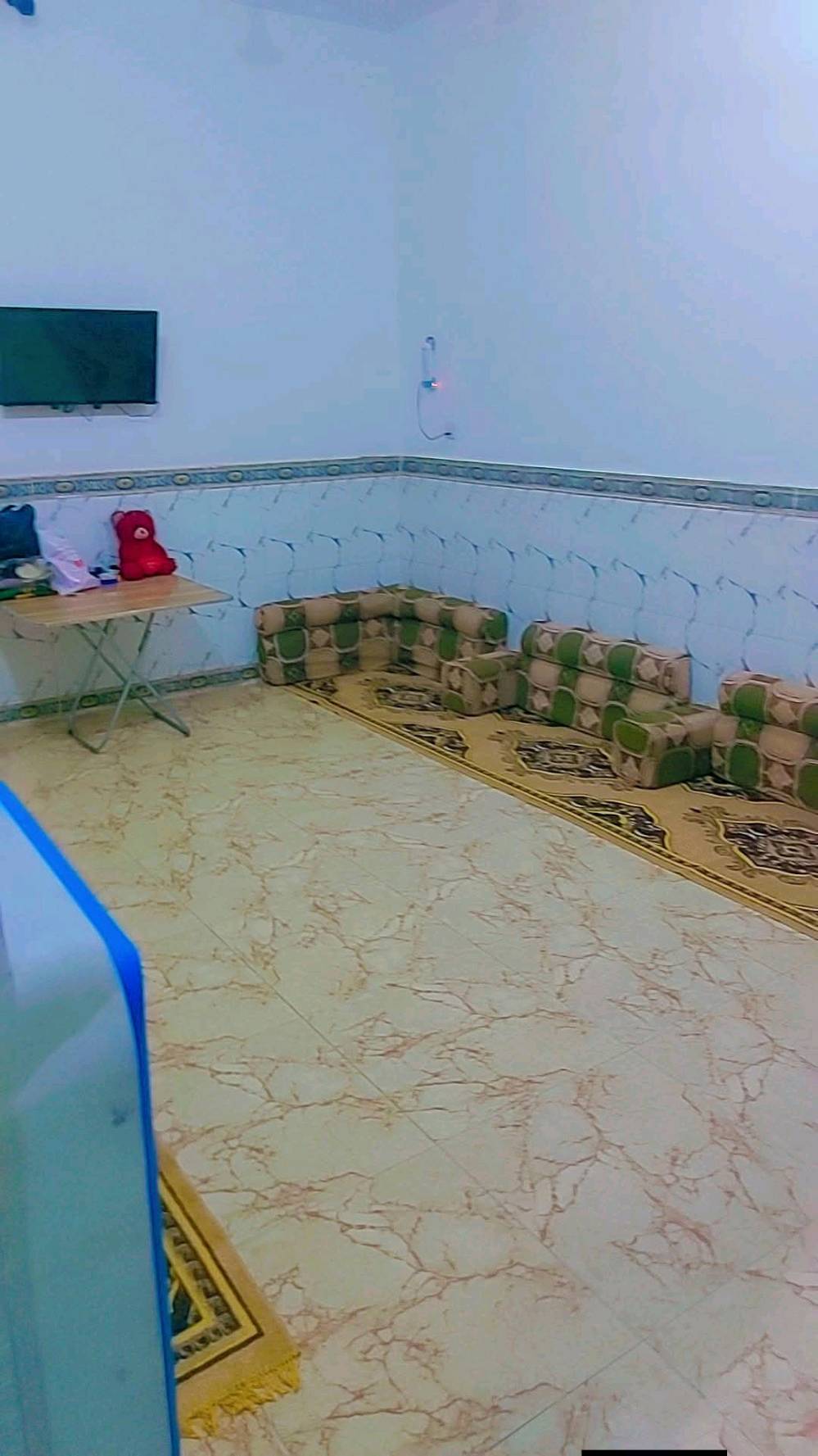 دار زراعي مساحه100 متر بناء حديث 2022طابوك كونكريت سكف بيت جاهز ومرتب اضافه سبالت عدد 2 وياه كيزر ماطورماء تانكي مراوح امبير مخسله كل ذني وياه بيت مرتب وجاهز تفاصيل اكثر اتصل   ادزلك فيديو البيت السبل اولئ نزله الي ميندل السبل قرب سجن الاصلاح مراوس بيت هم ميخالف