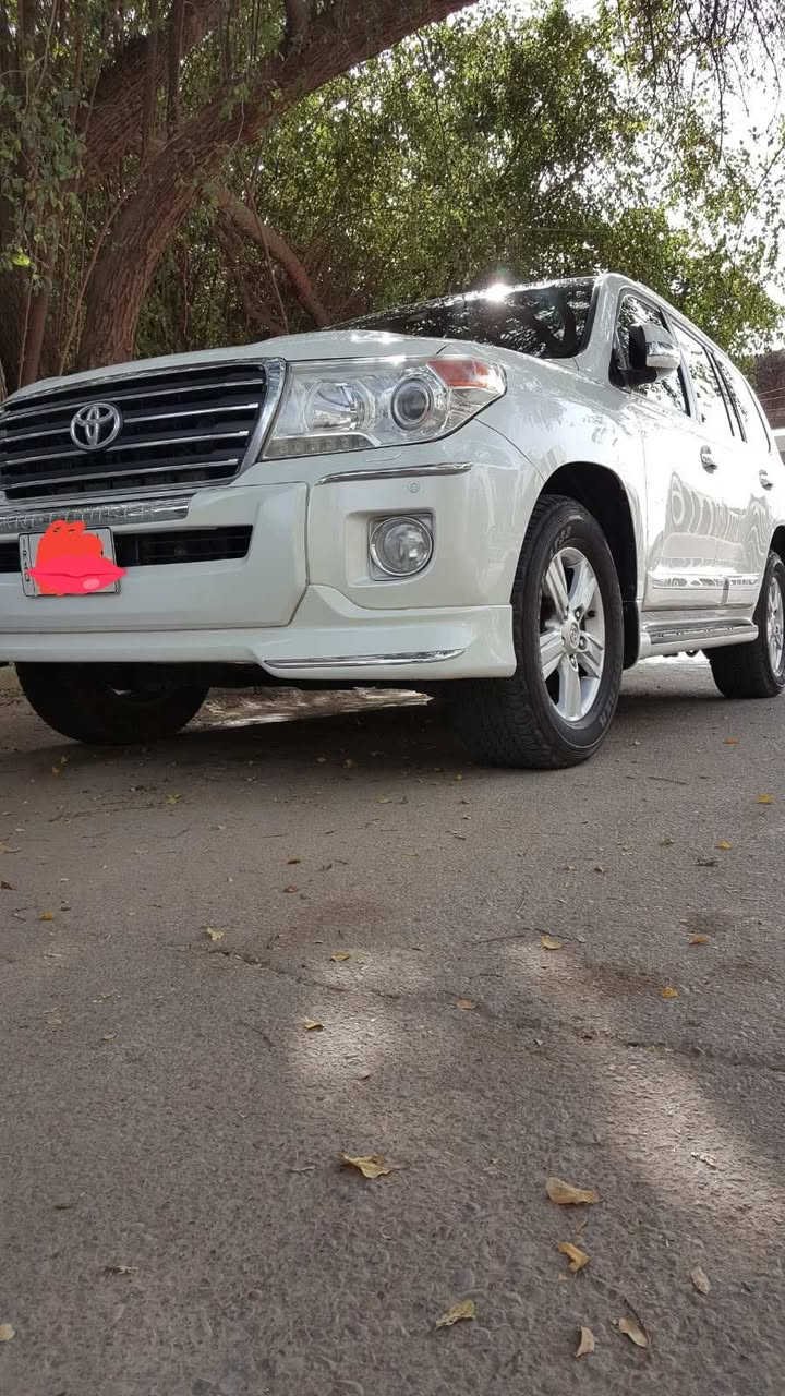 لاندكروز موديل ١٣ فطيم باسمي عنواني بغداد حساسات امامي وخلفي تخم تاير مري شفط وقلاب عند رجوع للخلف محرك خير من الله بلادي ما مفتوح صدر جيد تبريد ٣ قطع كشنات جلد باقي موصفات معروفه سكن بغداد رقم سيارة بغداد الاتصال على رقم او مراسله ***********
