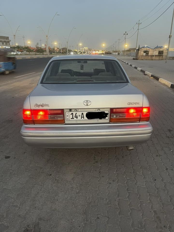 السلام وعليكم
راس ثور تكم مديل 1996
رقم بصره انكليزي
كفاله من الضربه والكص والنقل جثه
مكينه وكير جدد حداده 100%
تبريد ثلج قطعتين خلفي وامامي
شاصي 55 فول 
٥ دكم السياره اصل
سنويه 2031
السعر 105 بيها مجال حك الجيه
البصره المطيحه
***********
