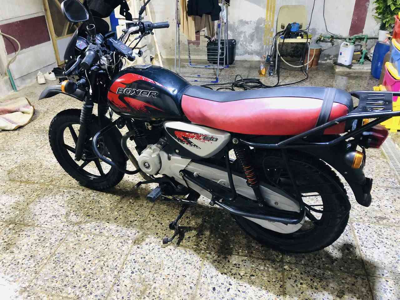 سلام عليكم للبيع بوكسر 2019
دراجه عله وضع الشركة ما ملعوب بيها نهائيا 
مكينة كفالة عامة برغي ما مفتوح كهربائيات عله وضع شركة 
ما ملعوب بيها 
ما بيها اي نقص الدراجة كاملة للاخير نضافة شوفه عينك جديده 

ما بيها اوراق اكفالكيها من سرقة ومن كلشي الدراجه عله ايدي اخذتها من شركة وضامها 

السعر 850  مكانها بغداد الامين الثانية ***********
