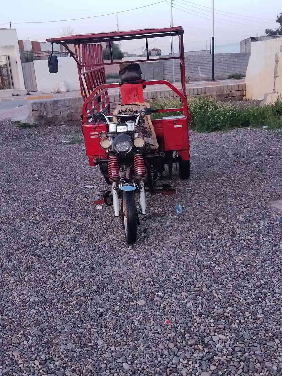 السلام عليكم ستوته للبيع حمره كلشي مابيهاسعرهامليون اونص أو بيها مجال لطيبين


**إذا كنت صاحب هذا الإعلان وتريد حذفه لأي سبب، رجاءا أرسل رسالة إلى الدعم الفني**