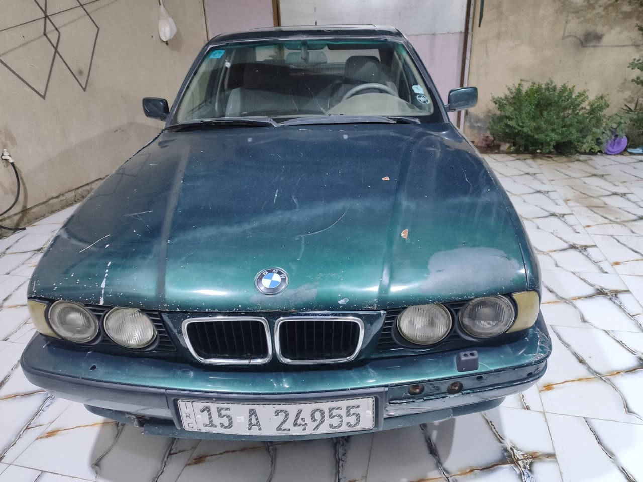 سياره بيم مديل 92مكينه وكير بلاد مسكر حداديه جديده 100بل100تخم تير جديد رقم الكليزي السنويه لغايه 30مكان السياره البصره قضاء المدينه السعر 38وبيهه مجال شراي يتصل ***********
