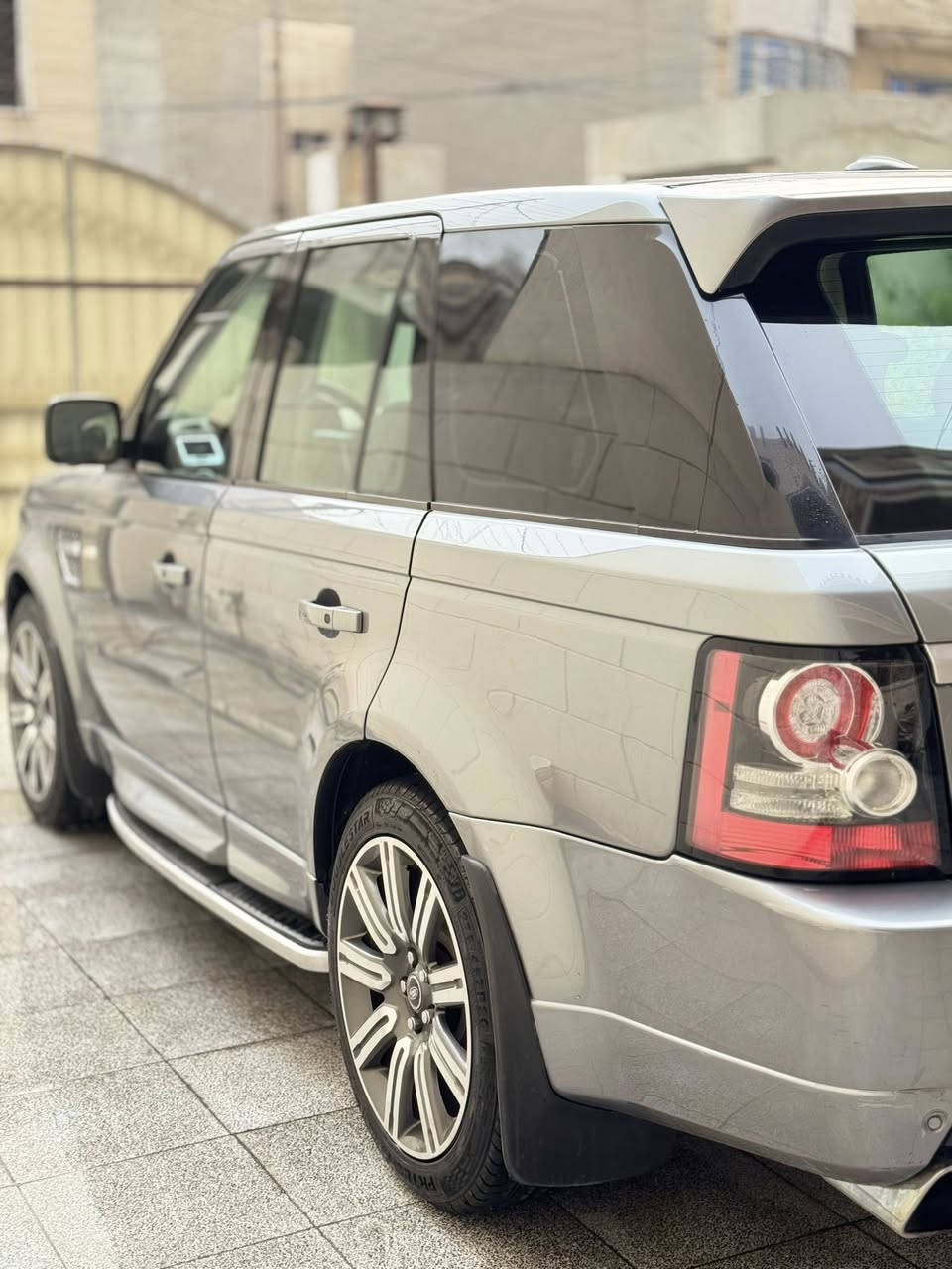 السلام عليكم للبيع رانج روفر 2013 اصل اوتو بايكرافي وكالة سردار رقم بغداد مميز تحويل مباشر السياره مكفوله كفاله عامه عدا بارد كد اربع أصابع بخشم البنيد السياره جاهزه من صدر وحدادية تخم تاير كله جديد تراي شرط زيرو داخل لونين محرك8سلندر 

السعر 135$$ بيها مجال بسيط

للاستفسار اتصل وتدلل
***********

مكاني بغداد حي الجهاد
