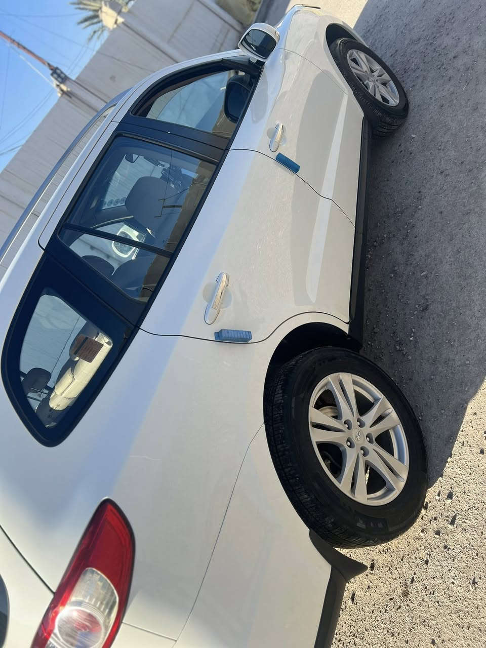 السلام عليكم للبيع سنتافي موديل2010  خليجي سبعه راكب مكينه  3500 شرط كفاله       كير حداديه مكفولات تخم تاير ويل كب جديد حداديه نضافه شرط 100/100 تبريد 3قطع تبريد ثلج مكينه6 س سنويه مجدده رقم أربيل  دولي تحويل بأي وقت@   سونار مرفق وي الصور 
  160وبيه مجال لاستفسار الاتصال عله 

‭0782 367 7788‬
