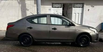 نیسان سەنی 2015 لاکشمیبا
گێڕو مەکینە بەشەرت
سێ پارچەی بۆیاغە جەمپێکی خەفیفی پشتی 
سەنەوی ژینگەی نوێیە تا 2030
نرخی 85 مەجال
ژمارەی خاوەنی

*********** أربيل, العراق
