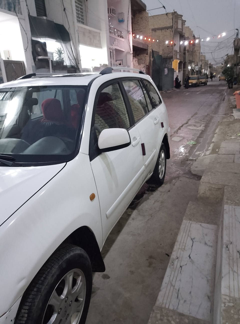 تيكوو موديل 2012 السيارة كامل ماشاء الله السيارة بيه رصعات فقط مكينة ابحالة جيدة الكيرابحالة جيدة السيارة صاعدة هزه ومصفرة غرامات يعني بس تحويل يبقة صدرة جديد دوشمة جديدة كهربائية ماملعوب بيه أبداً السيارة مخلية اروح وارجع بيه للدوام السعر 65 وبيه مجال بسيط كلش ***********
