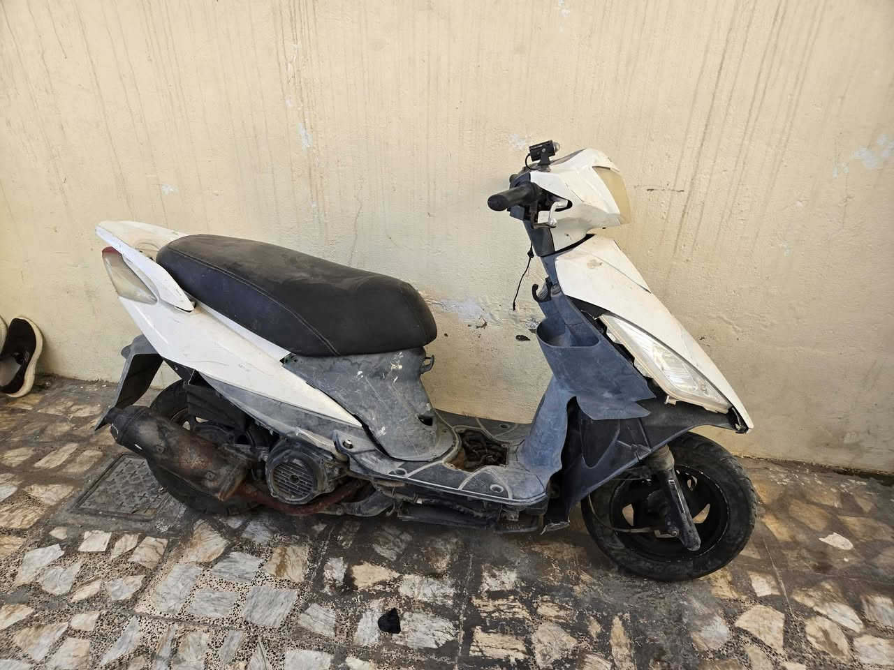 سيام gt محرك 150cc شغالة جنطة كهربائي وعداد سرعة كهربائيات شغالة نصها  رايدها ب١٥٠ الف بس مكاني كوت


**إذا كنت صاحب هذا الإعلان وتريد حذفه لأي سبب، رجاءا أرسل رسالة إلى الدعم الفني**