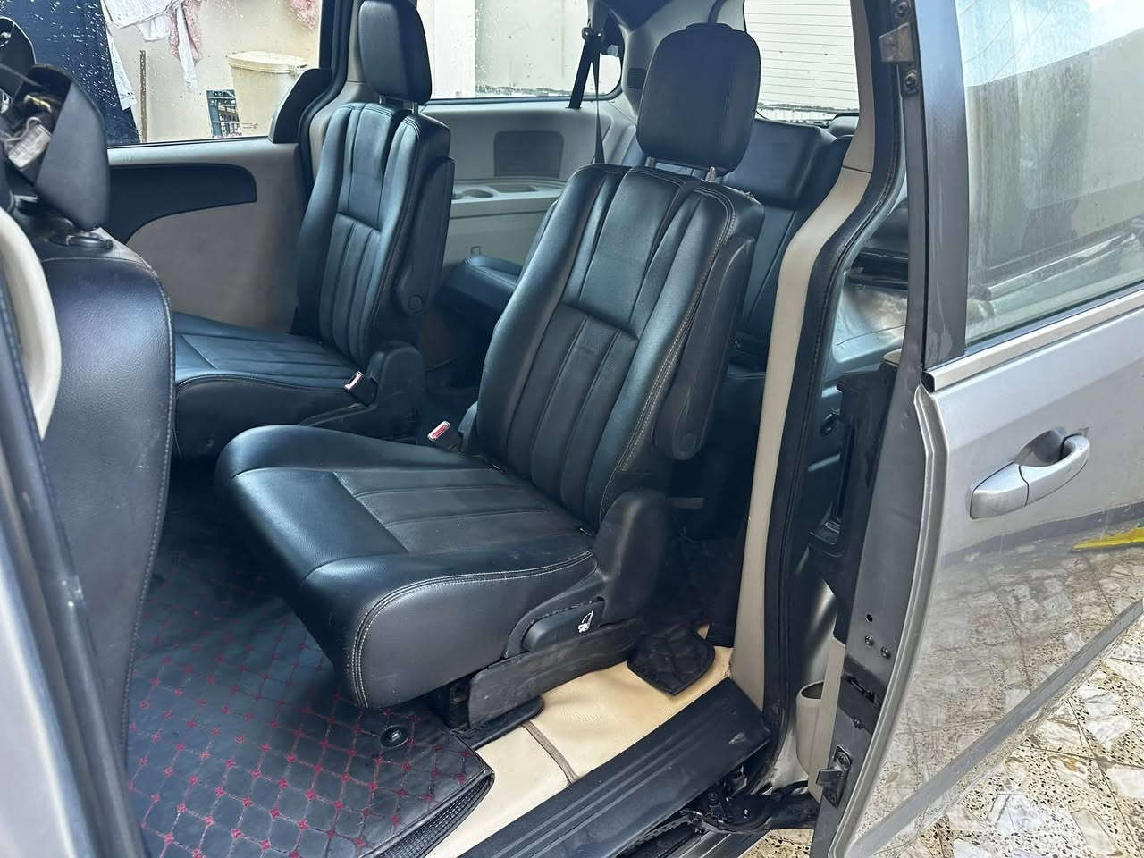 سلام عليكم دوج كرفان ٢٠١٩ فول مواصفات ماشيه ٩٧الف حقيقي
سياره كامله بيه صبغ كم مكاني ابيعلك صبغ عام  بيه منضومه غاز ٨٠ التر منضومه بعدهي بل ضمان جديده 

السعر ١٥٠ بيه مجال بصيط

***********

مكاني بغداد سياره بسمي
