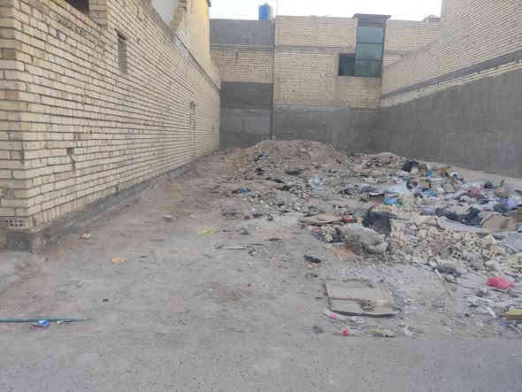 قطعة ارض للبيع متوفر يمهة كامل خدمات ماء مجاري تبليط كهرباء  مساحة القطعة 100 متر واجة 5  نزال 20 
مقابل قطاع 72 
ثالث فرع  قريبة على شارع مال المدينة 
للاستفسار الاتصال على الرقم او مراسلة الصفحة 
***********
