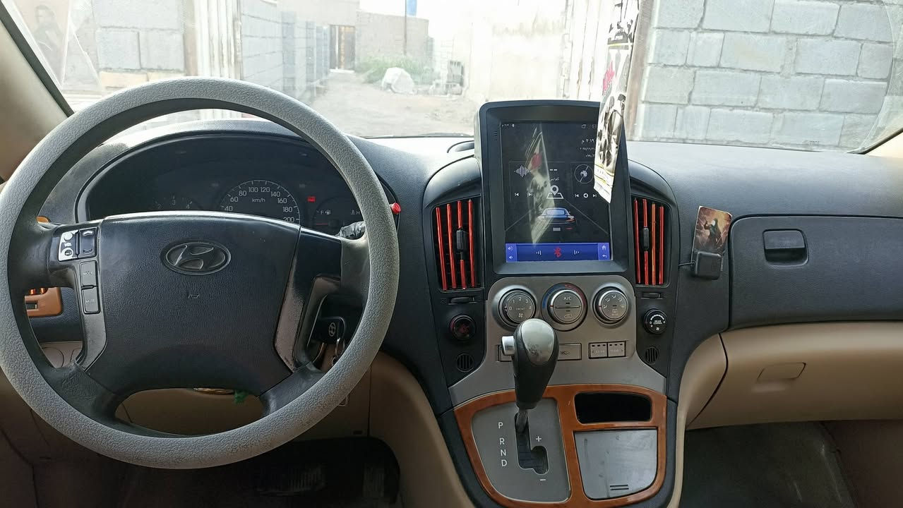 السلام عليكم للبيع فقط 2012 اصل مفتوح ومحور مسكر مكينه12 سنويه بصره بسمي سياره
((السعر 154وبيها مجالل))

للاستفسار *********** مكان السياره (بصره)
