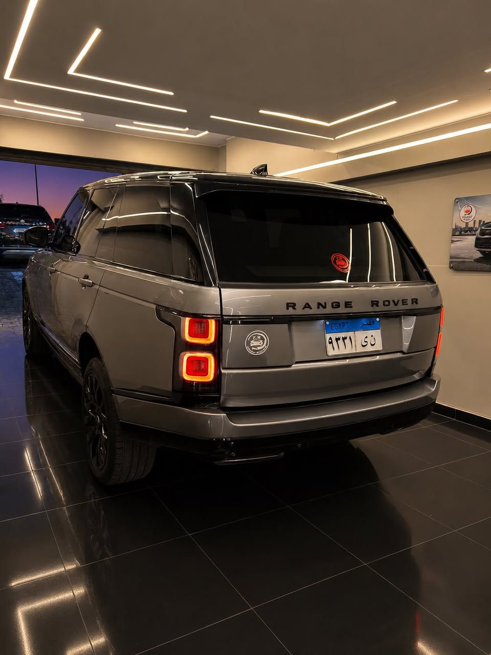 للبيع Range Rover Vogue 2020 🔥
⭐️ فئة Vogue أعلى فئة
⭐️ موديل 2020
⭐️ حالة ممتازة جداً
🌟 عداد 140 الف
⭐️ صالون فاخر وتجهيزات كاملة
⭐️ شاشة ديجيتال وعدادات رقمية
⭐️ دفع رباعي + أعلى مستويات الراحة والفخامة
⭐️ موتور قوي وأداء مميز
⭐️ العربية بحالة ممتازة وتستاهل المعاينة

العربية مناسبة للي بيدور على الفخامة والأداء في نفس الوقت 👌

للتواصل والمعاينة: 📱01212109000📲


**إذا كنت صاحب هذا الإعلان وتريد حذفه لأي سبب، رجاءا أرسل رسالة إلى الدعم الفني**