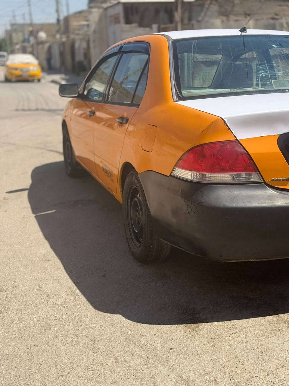 مسيبوشي لانسر موديل ٧ وارد أمريكي كير اوتامتيك سياره ليبل واحد حادث جوه الدعاميه الاماميه لعلم سياره صبغه وحده رقم كربلاء انكليزي بسمي مشروع وطني سياره  حلوه بس محتاجه حداديه اماميه صدر وعندي جايب بعض الأغراض داخل بيجي مكاني بغداد السعر ٦٢وبيه مجال رقم الهاتف ***********
