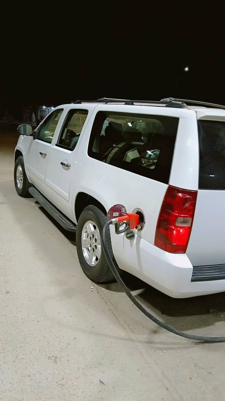 شفر ليت تاهو ٢٠٠٧ السياره خير من الله جديده أحلى من الصور تخم تاير تبريد حداديه كله جديد مكينه أكسل بلكارتون السياره ماروني خطها نجف بصره مكان السياره بصره للاستفسار *********** بي واتساب
