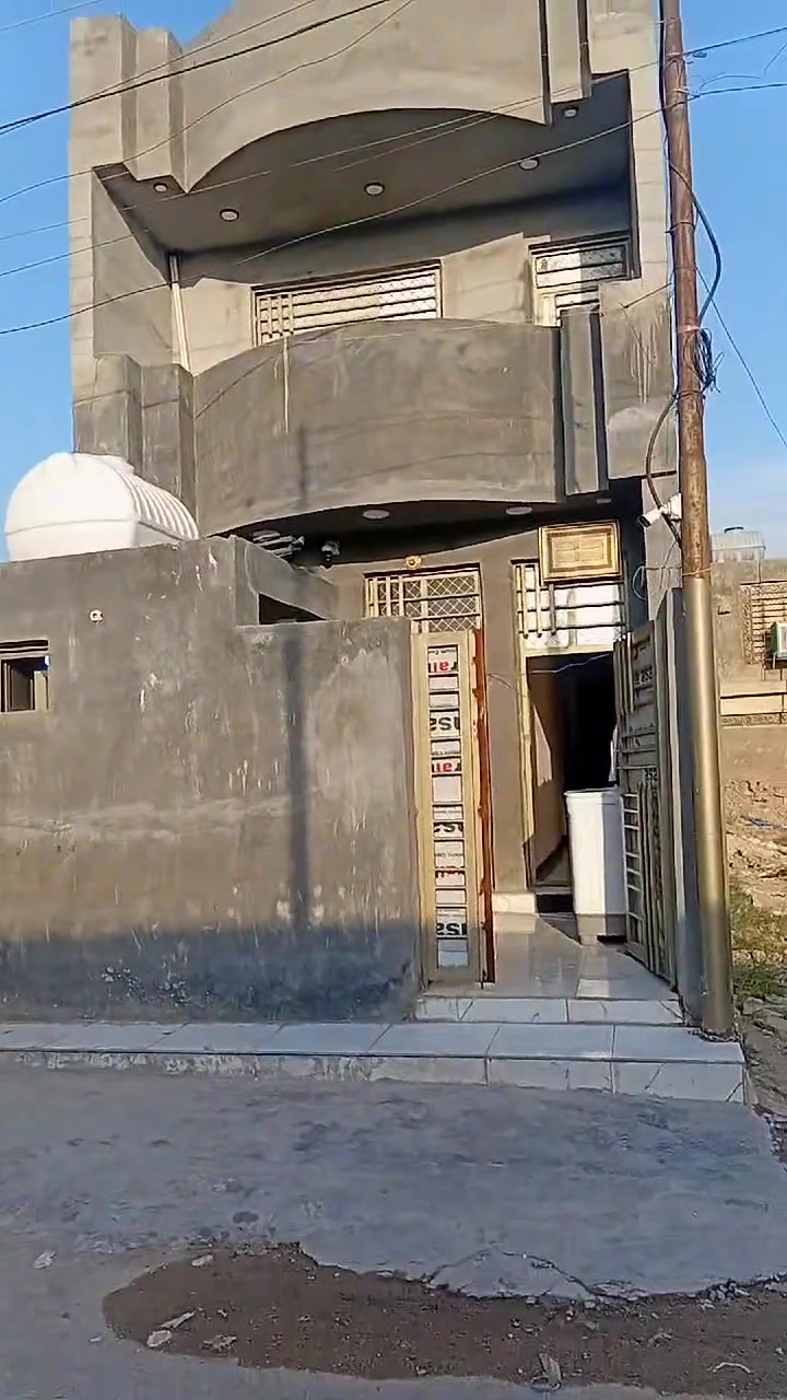 مشتمل للبيع النصر والسلام منطقة ٥٠٠٠ طابقين كامل
ابو سعد الدليمي ***********
                       ***********
