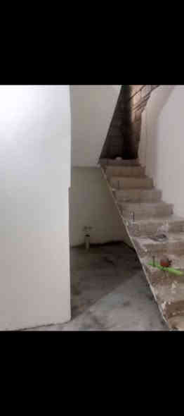 السلام عليكم احبتي .... 
للاستفسار الاتصال على الرقم:***********
🛑يتوفر بيت في أبي الخصيب منطقه أبو الجوزي يبعد عن السايدين وقبه أبو الجوزي أقل الربع كيلو طابق واحد طابو صرف زراعي. المساحه 170 متر 
تاريخ البناء 2014
السعر ,(65)وقابل للتفاوض 
يتكون البيت من استقبال وصاله وغرفتين منام (والسطح كونكريت مسلح) صحيات الحمام في الداخل والتواليت في الخارج 
وبضهر البيت نهر بزل للمجاري ماتحتار بيهن 
البيت كامل مكمل  تأسيس جديد ماء وكهرباء
