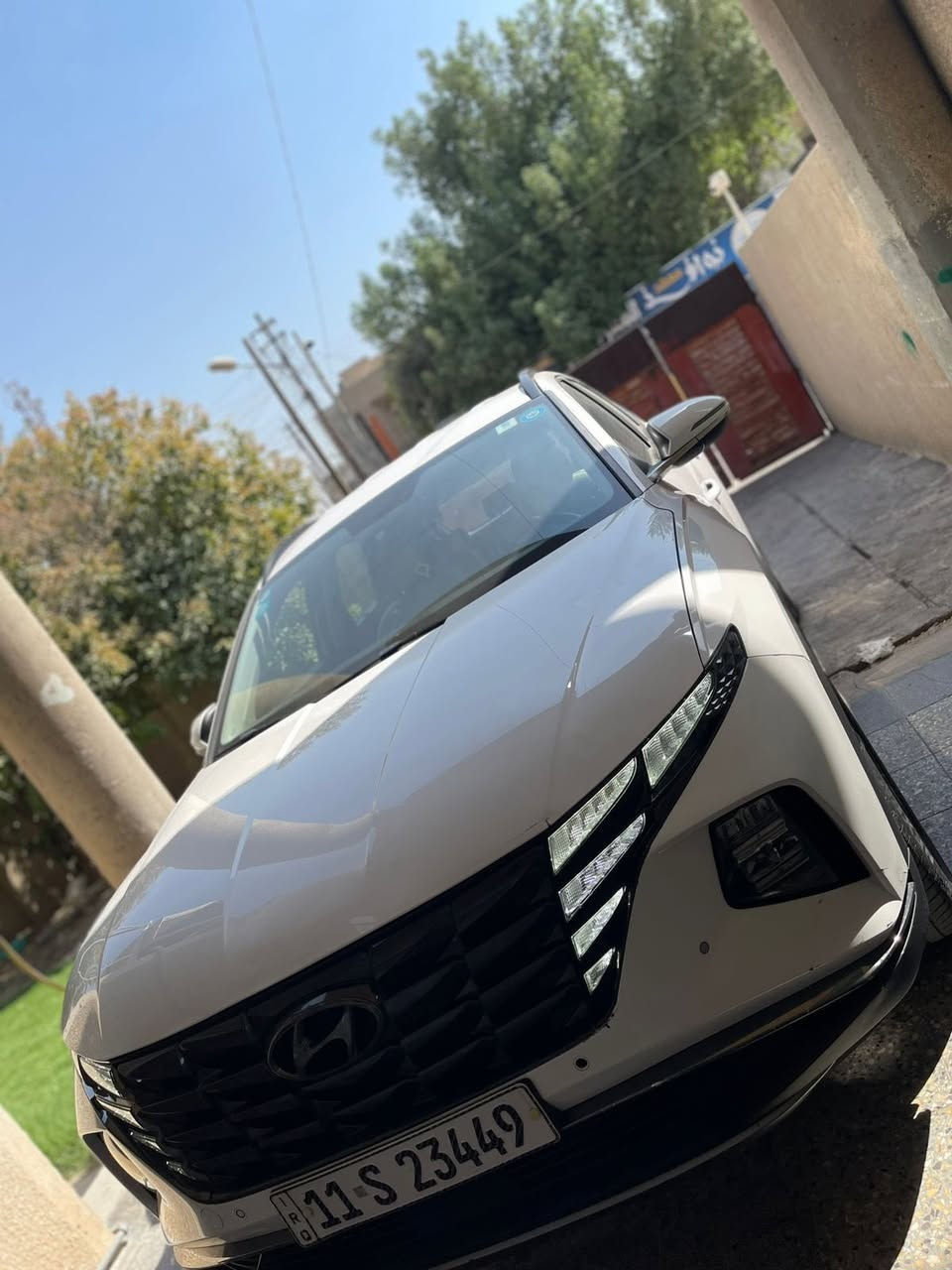 السلام عليكم
توسان2023 خليجي 
ماشيه 50 جديدة كلش
تشغيل بصمة   
تشغيل عن بعد
سايد بريك دگمة   
كشنات كهرباء
اوتو هولد
بك لايت LED
كروس سرعه
بردات ابواب خلفية
حساسات امامية + خلفية 
تحكم مقود كامل
بصمات عدد 2 
انارة ترحيب
نقطة نزول منحدرات. 
نظام مانع تزحلق 
شاحن موبايل واير ليس  
اشاير بالمري والمري شفط
مخرج AUX + USB‏
وضعيات قيادة
مكفوله 
مكان بغداد
الشراي يتصل اوواتسا***********
