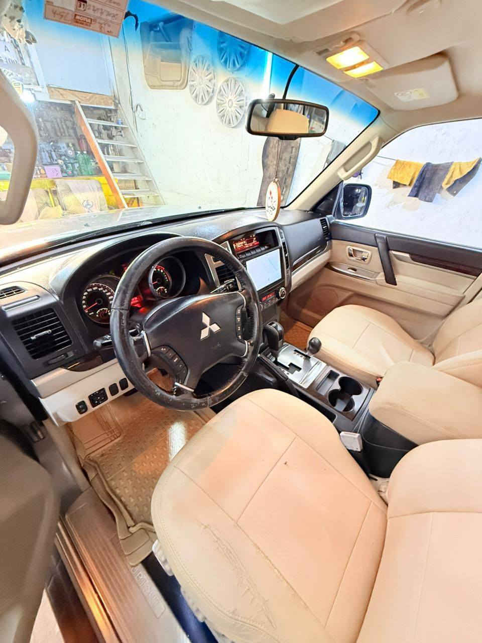 ميتسوبشي باجيرو 2018 اربيل 
٣٥٠٠ محرك ماشية ١٨٥ الف
مو حبتور شمالية لا جلد ولا دمام  
مابيها أي خلل او نقص 
السيارة حيل جديدة و نظيفة 
سنوية و هزة جديدة 

🛑 السعر سوي تعليق يصل مباشرة 🤖 

مكاني نجف
تحويل ثاني يوم 

رقم صاحب السيارة 
***********
