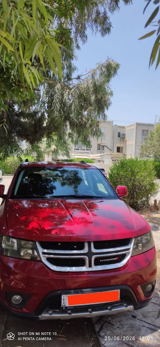 سلام علیكم
دوج جورنی كروس رود رویال ۲۰۱٨، رقم سلیمانیة بسمي
سنویة جدیدة ۲۰۳۰
حادث تبديل بونيت بیلادي
مواصفات:
۱. مكينة 3600, ٦ بستن
۲. شاشة كبیرة
۳. كامیرة خلفية
٤. بلوتوث، AUX
٥. كشن جلد
٦. كشن سایق كهربائي
۷. مرایة هیتر
٨. تعدید سرعة
۹. مانع انزلاق
۱۰. اABS
۱۱. ویل كروم ۱۹
۱۲. تبرید ۳ قطع
۱۳. ۷ راكب
۱٤. (ماشیة ۱۲۰كم)‌

سعر: 150 ورقة و بیها مجال قلیل
عنوان: اربیل
رقم تلفون: ***********
***********
