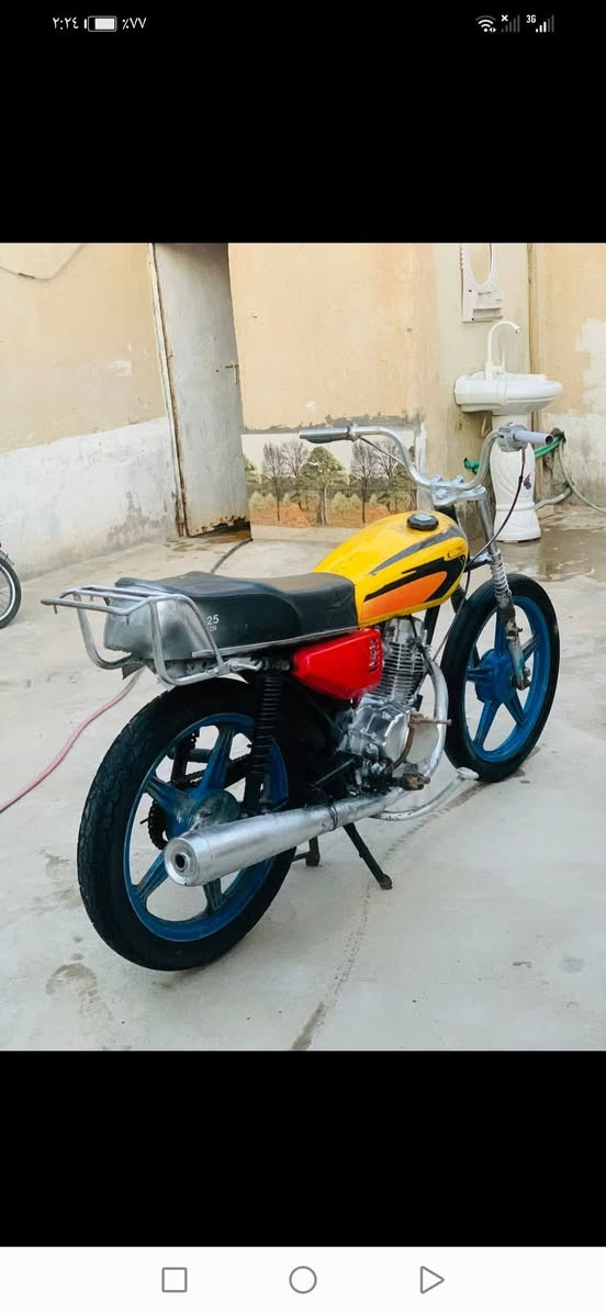 السلام عليكم دراجه بارت بيه تبخير( عوزه بستم) دراجه مرتبه تواير وياله جدد المكان الفهود تقاطع سيد يوشع للتواصل *********** ادوات ادوات
السعر200 وبيه مجال للشراي يشلع اعيوني
