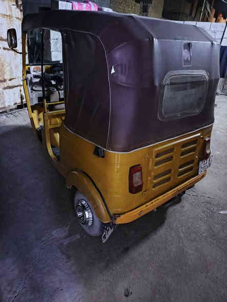 تكتك موديل عشرين شهر 12 رقم وسنويه بغداد تحويل ثاني يوم كلشي موضح بل فيديو السعر 5850 وبيهة مجال شي قليل العنوان بغداد نهيت حيور سبع قصور شارع أبو علي رقم ***********
