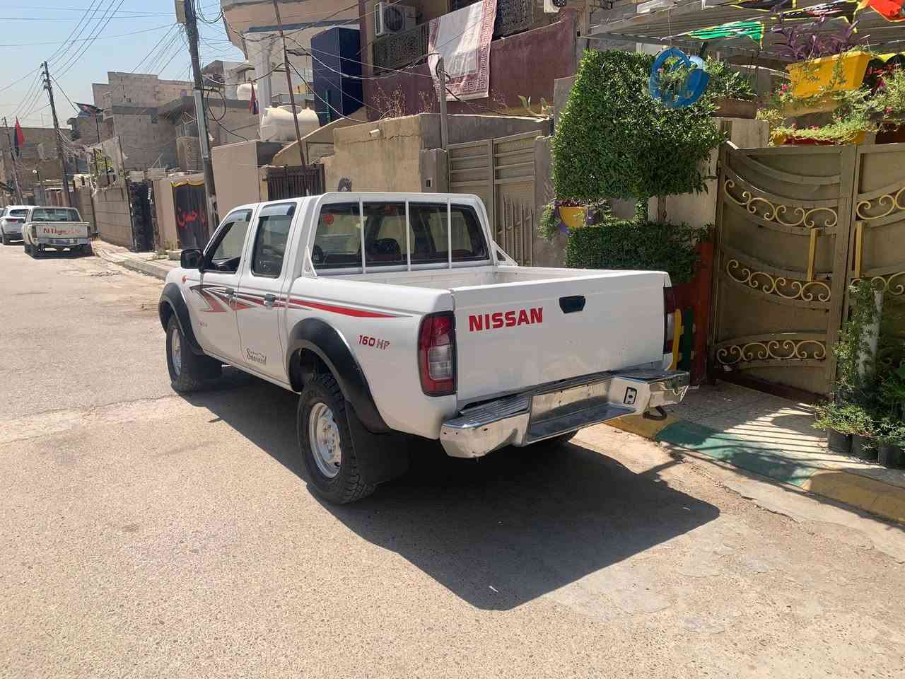 السلام عليكم نيسان فورويل مزادوزارة الداخليه بسمي اسويلك وكالى باركود/سيارمكفوله من الظربه مابه قطره معجون مصبوغه فرن للجماليه كير محرك مكفول مكان بغدادالسعر73اتصال***********
