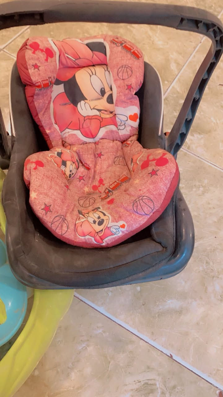 سلام عليكم حجله اطفال نوعيه زينه وكرسي هزاز مال اطفال  اثنينهن ب25. العنوان الاعظميه


**إذا كنت صاحب هذا الإعلان وتريد حذفه لأي سبب، رجاءا أرسل رسالة إلى الدعم الفني**