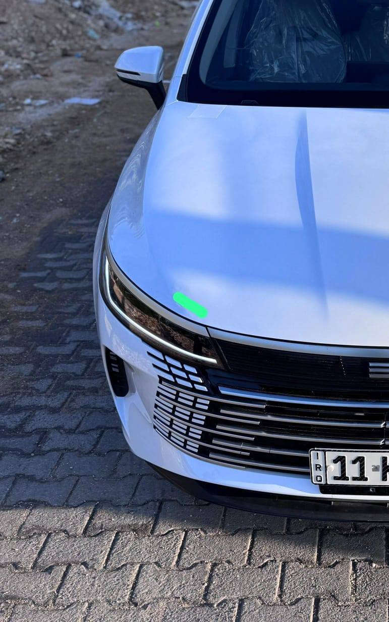 ديسترويل 2025 اخت الزيرو ماشيه 1000 مكفوله عدا ملاحظه بسيطه بحافة البنيد مقدار اصبع مأشر عليها بالصوره الباقي كفاله
السعر 114$ ورقه الاتصال ع الرقم ***********
