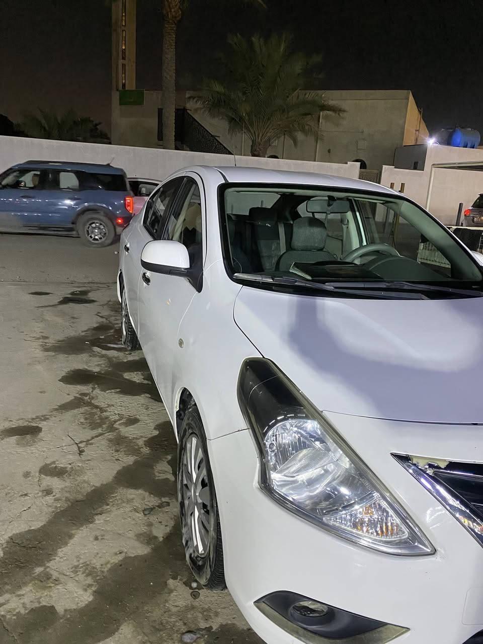 نيسان سني ٢٠٢١ البليته الزركة سيارة حلوة ونظيفة كفالة كير من الفتح وتجفيت  سنوية ما ساقطة سيارة محجوزه وتتحول ٢٠٢٧ شهر الخامس استقطاع مباشر للاستفسار مراسلة صفحة او الاتصال على ***********
